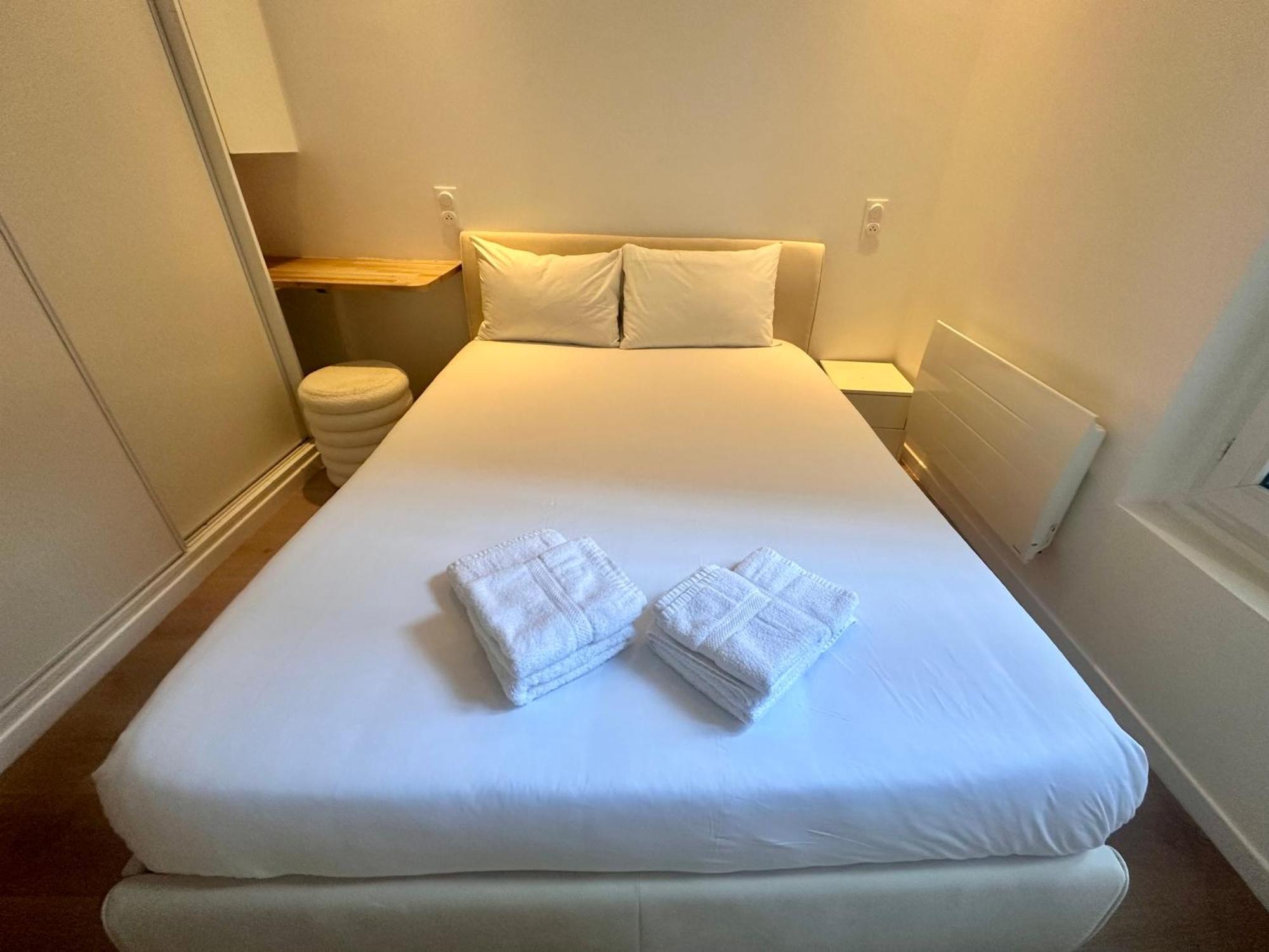 Apartment Metro-Paris Asnières Dış mekan fotoğraf
