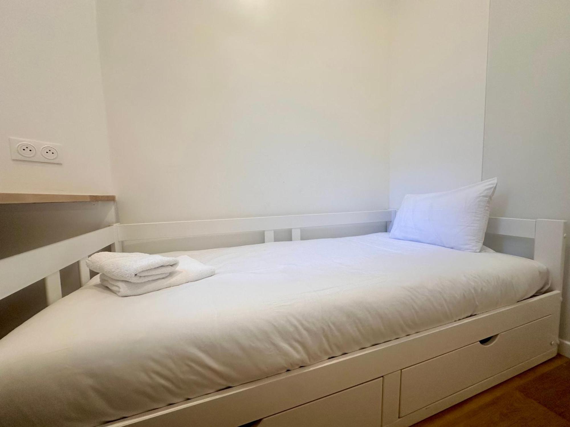 Apartment Metro-Paris Asnières Dış mekan fotoğraf